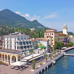 Du 3*, Gardone Riviera Italia
