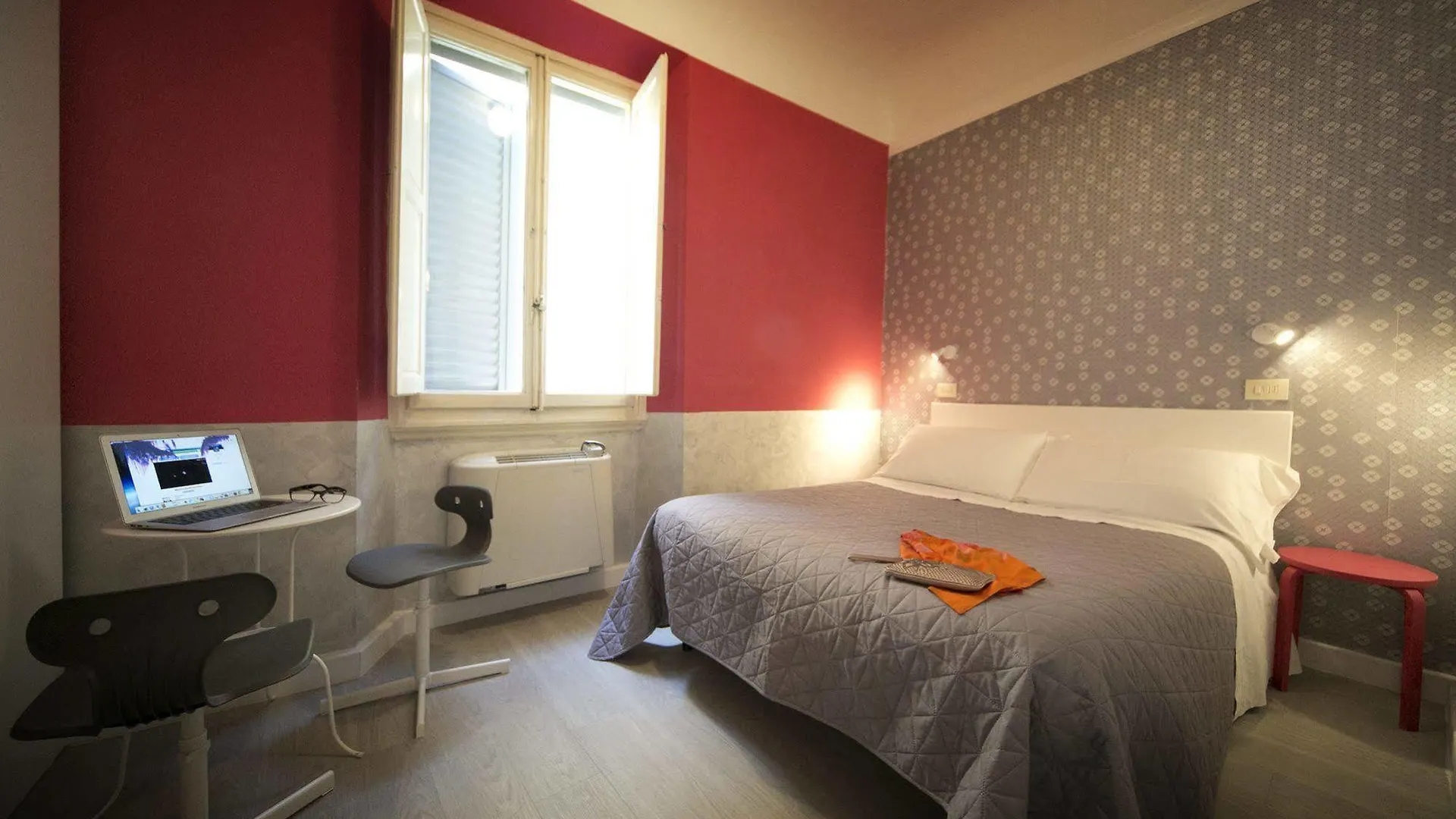 Hotel Nella Florence 0*,  Italy